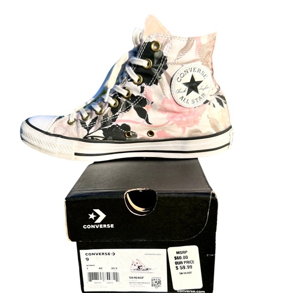 Converse Shoes - CONVERSE - CHUCK TAYLOR - ALL STAR - White/STORM Pink/Black - Hightop’s in EUC